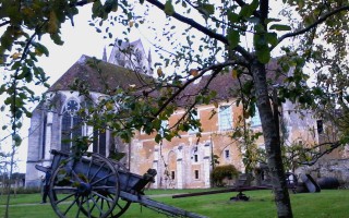 sainte-gauburge-priory