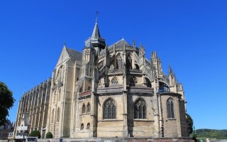 collegiate-church-of-notre-dame-and-saint-laurent-0toole-eu